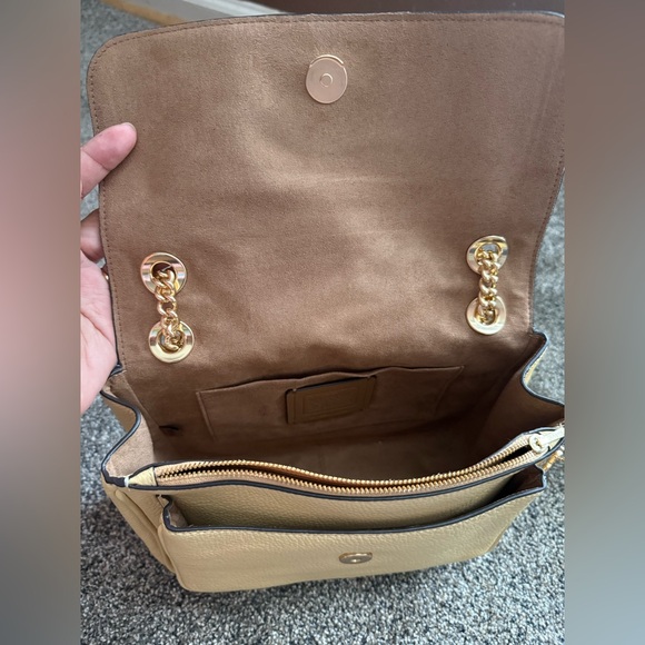 Coach Klare Crossbody 25 - Picture 8 of 16